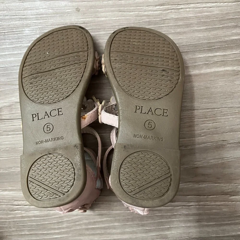 The Childrens Place brand children